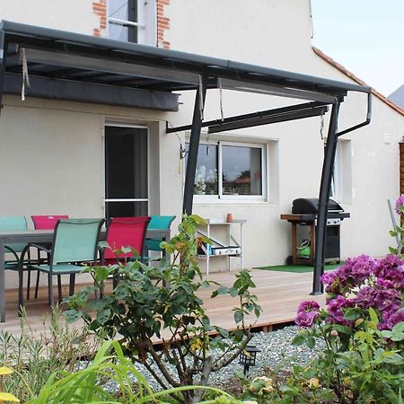 Chez Chris Et Vince Bed & Breakfast Bazoges-en-Paillers Bagian luar foto
